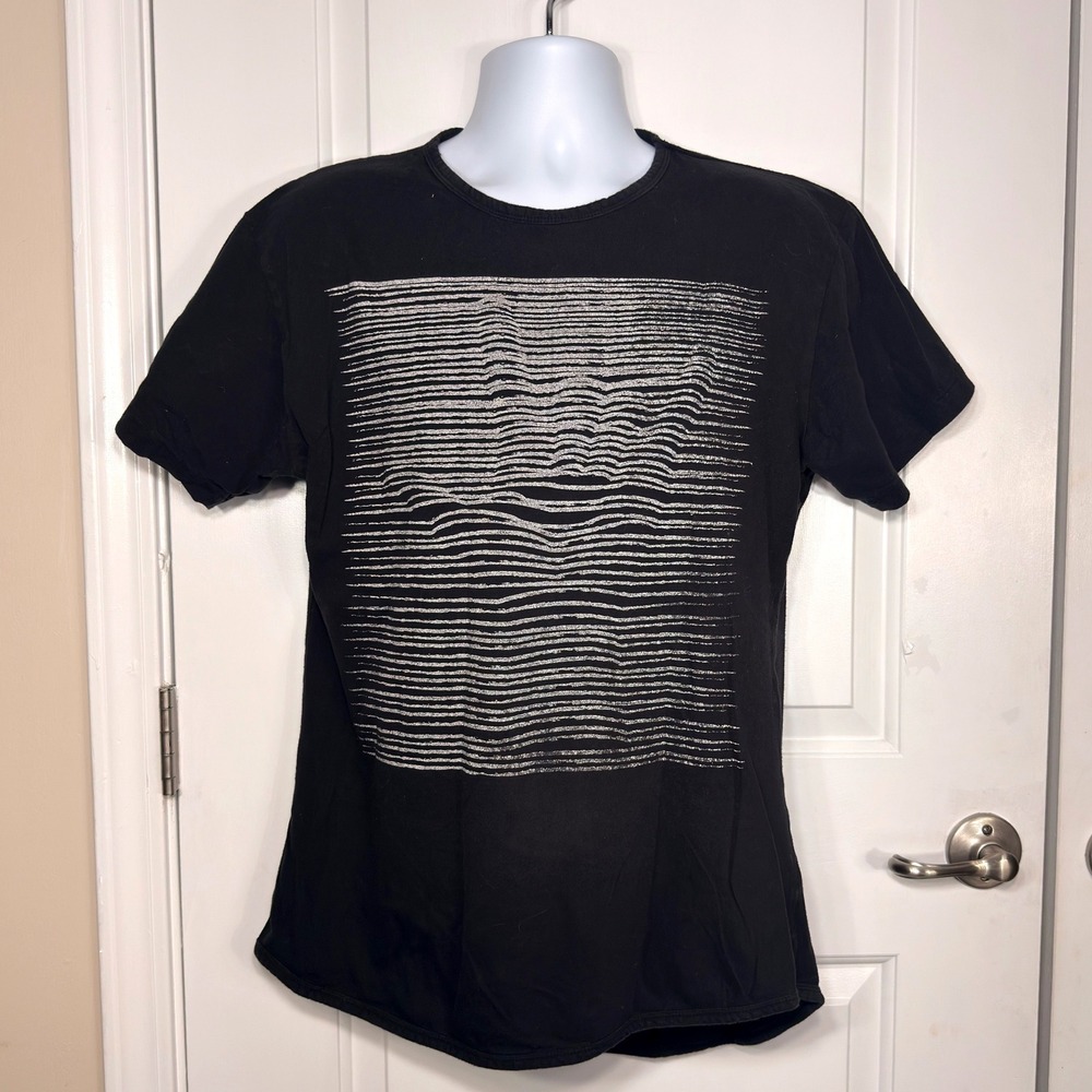 Enter The Void Graphic T-Shirt Black Wavy Line Print Curved Hem Mens Large